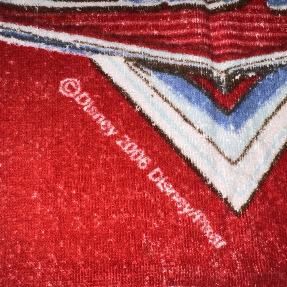 Disney Pixar CARS Lightning McQueen Beach Towel 51